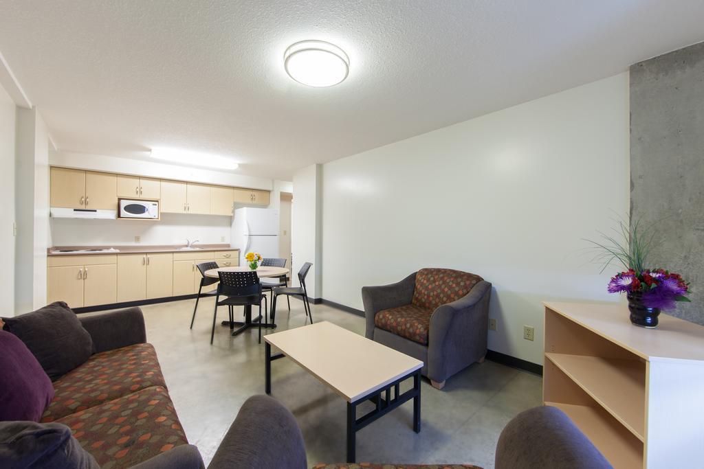 Macewan University Residence Edmonton Rum bild